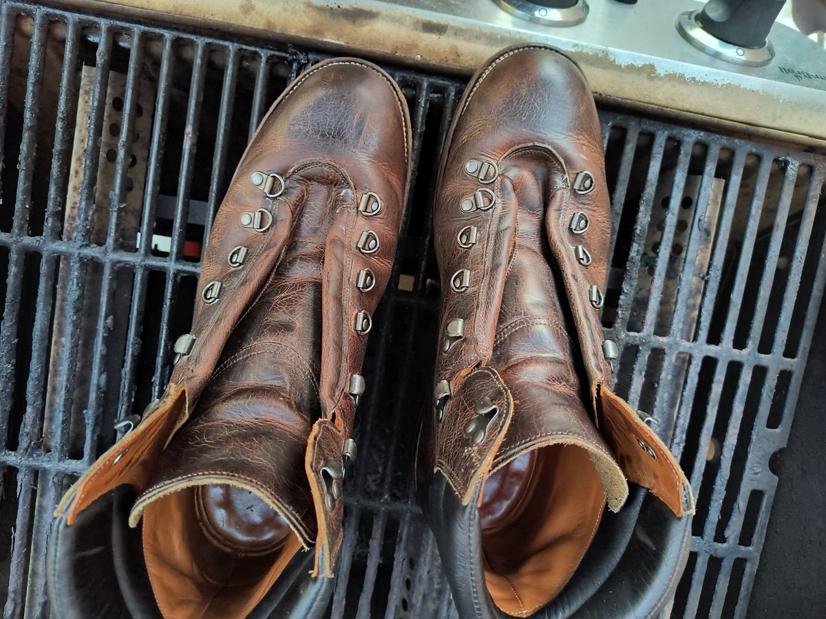 Photo by ArchieGoodyear on April 6, 2026 of the Viberg Pachena Bay in Horween Rowdy Dachshund.