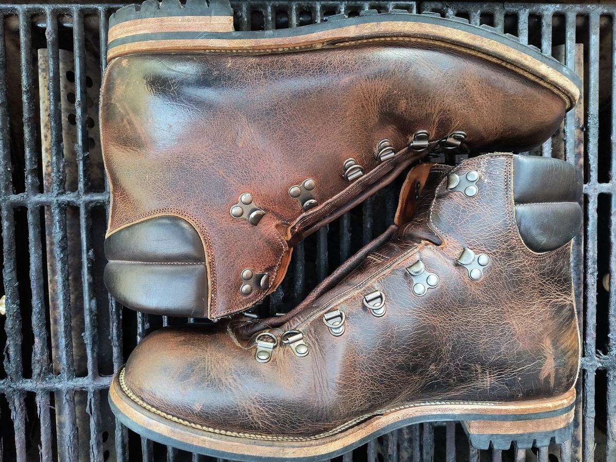 Photo by ArchieGoodyear on April 6, 2026 of the Viberg Pachena Bay in Horween Rowdy Dachshund.