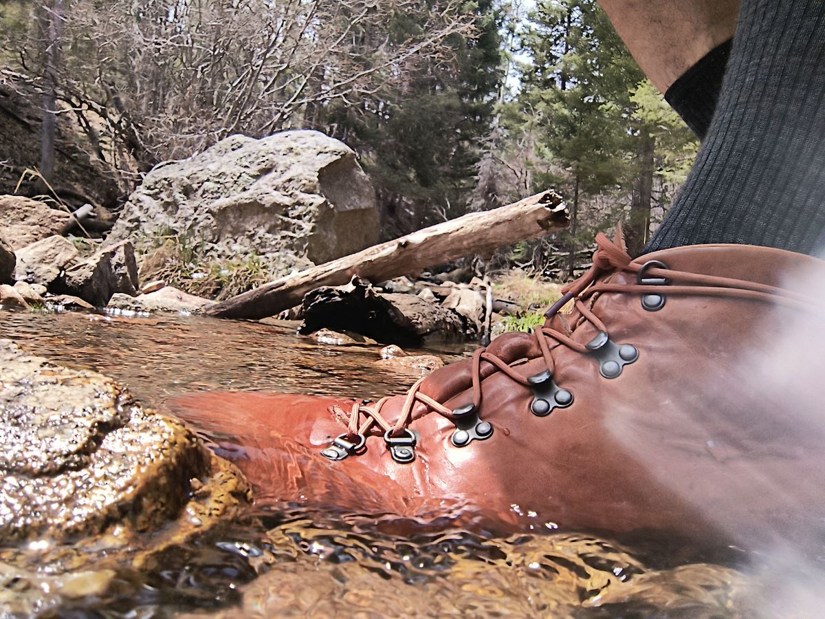 Photo by ArchieGoodyear on May 4, 2025 of the Viberg Hiker in Horween Natural Dublin.