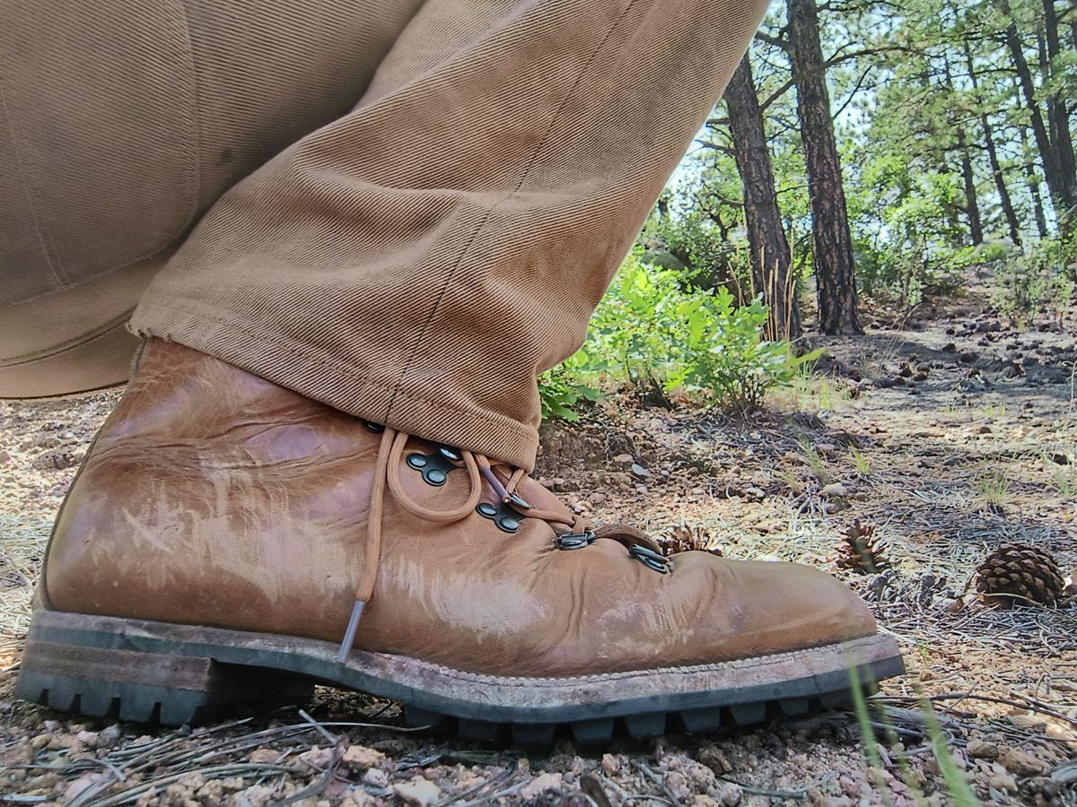 Photo by ArchieGoodyear on September 1, 2025 of the Viberg Hiker in Horween Natural Dublin.