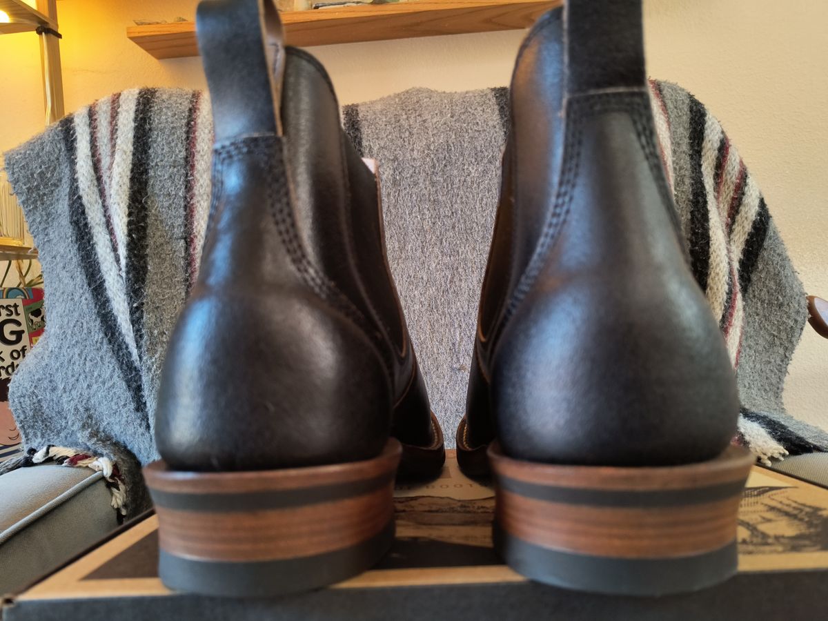 Photo by ArchieGoodyear on March 21, 2026 of the White's White's/C-350 Chelsea in Horween Black Waxed Flesh.