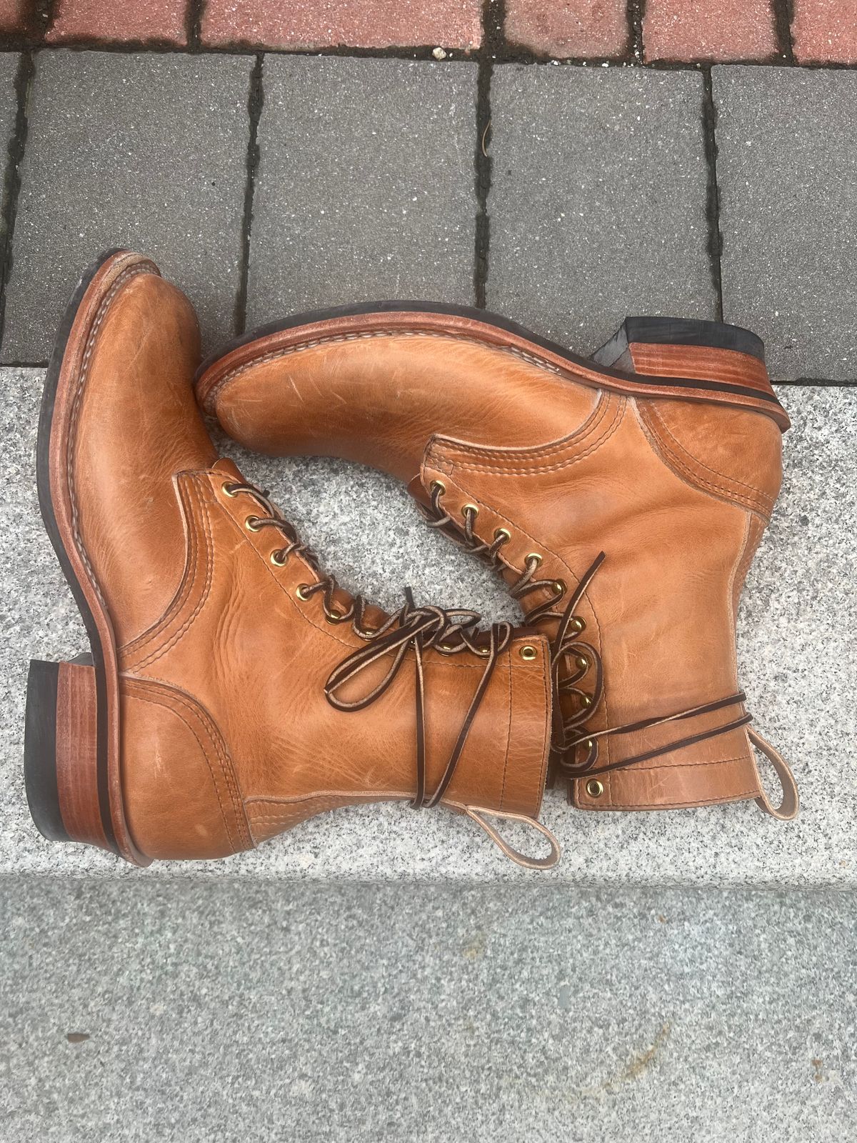 Photo by mrpizzaface on December 4, 2025 of the Nicks Ranger in Horween Light Natural Dublin.