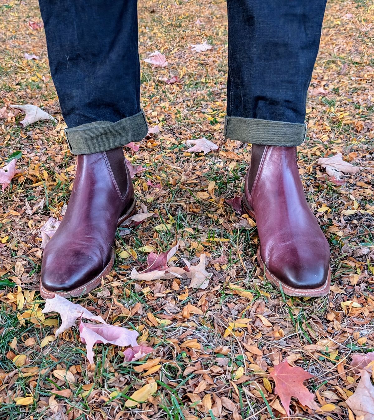 Photo by Octopodia on October 27, 2024 of the R.M. Williams Chinchilla in Burnished Crust Leather.