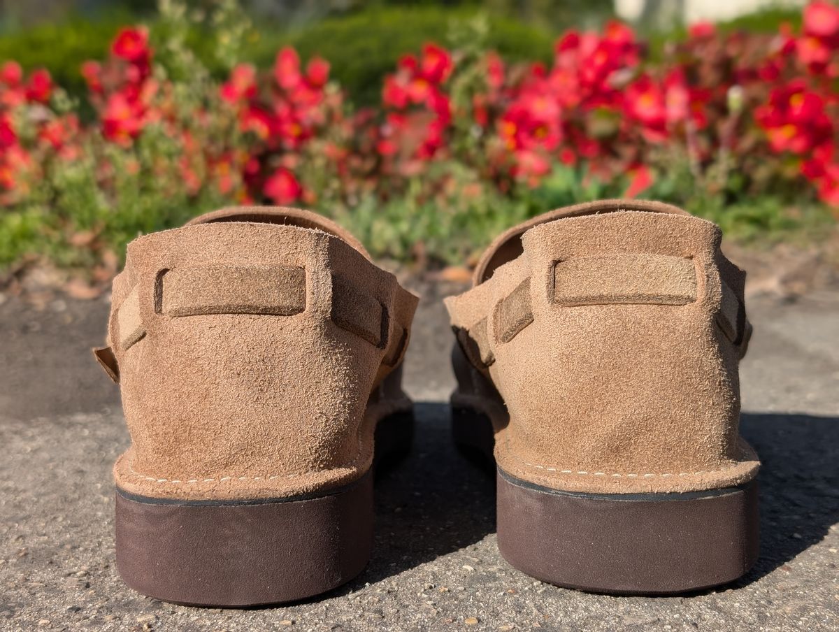 Photo by Octopodia on October 2, 2025 of the Aurora Shoe Co. Middle English in Horween Natural Chromexcel Roughout.