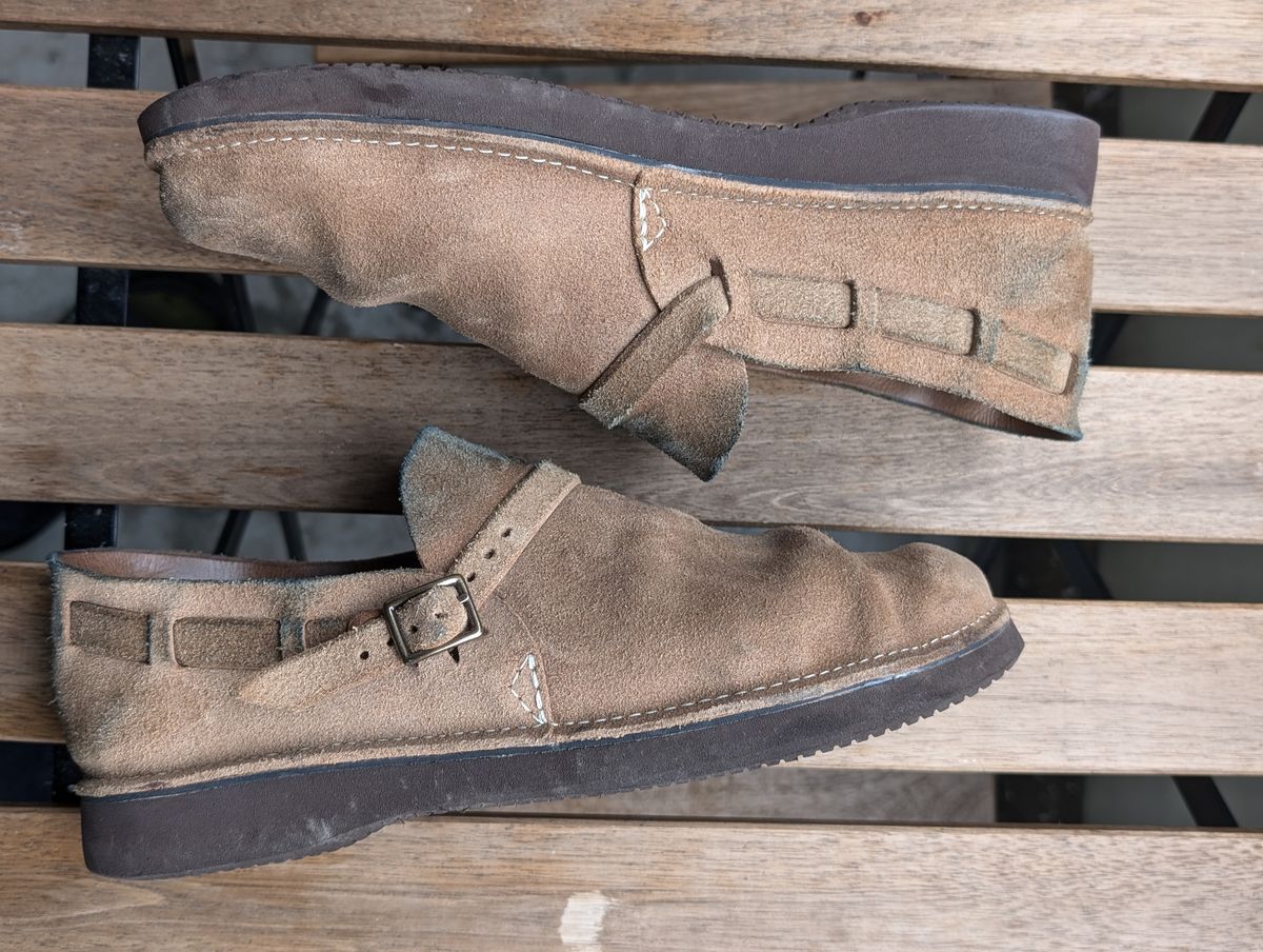 Photo by Octopodia on November 5, 2025 of the Aurora Shoe Co. Middle English in Horween Natural Chromexcel Roughout.