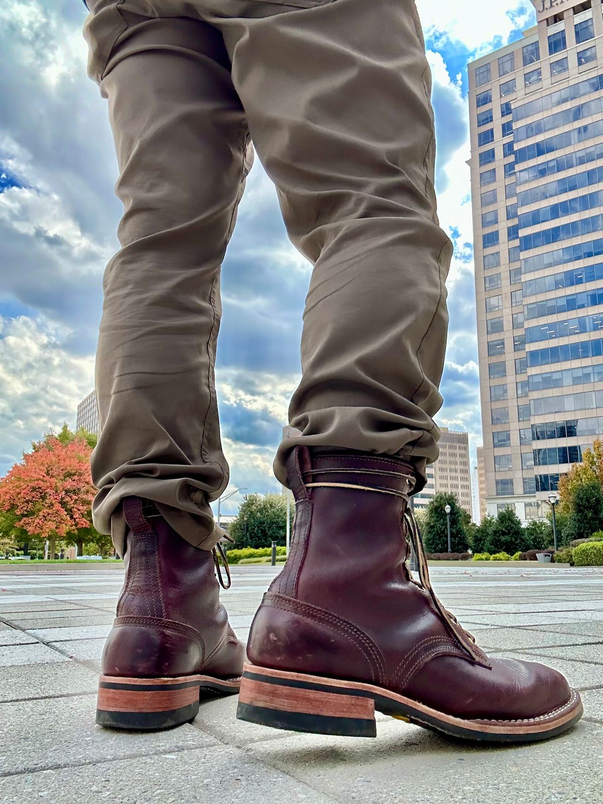 Photo by RUNNOFT on November 2, 2025 of the Nicks Nicks X Parkhurst V3 in Horween Cypress 8.