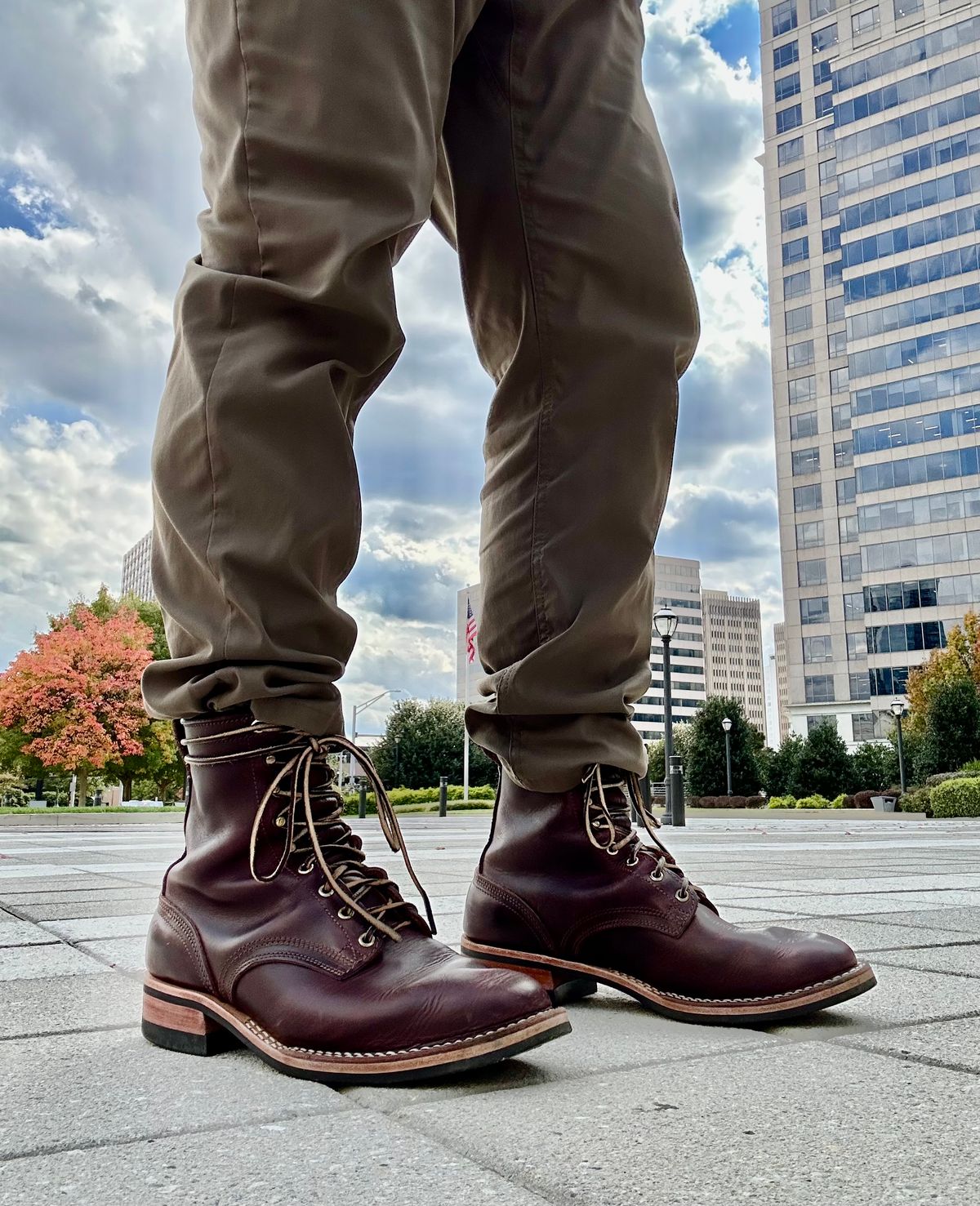 Photo by RUNNOFT on November 2, 2025 of the Nicks Nicks X Parkhurst V3 in Horween Cypress 8.