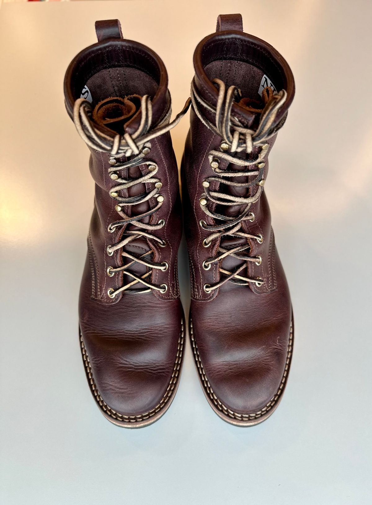 Photo by RUNNOFT on December 1, 2025 of the Nicks Nicks X Parkhurst V3 in Horween Cypress 8.