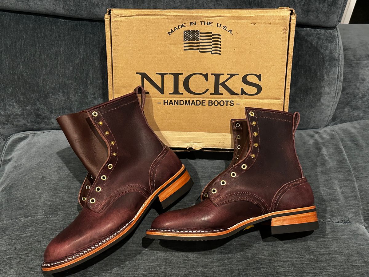 Photo by RUNNOFT on May 30, 2025 of the Nicks x Parkhurst V3 in Horween Cypress 8.