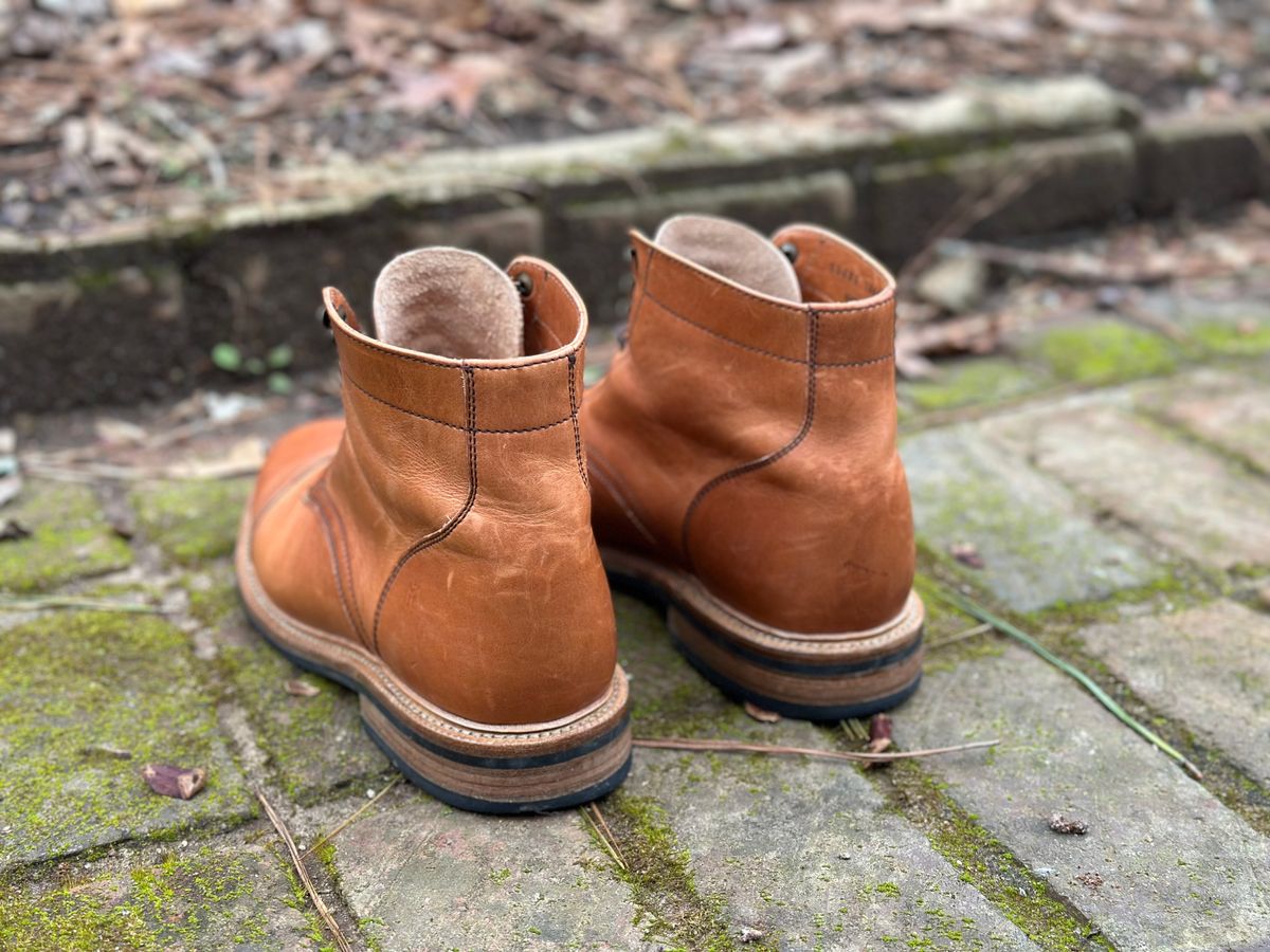Photo by RUNNOFT on February 16, 2024 of the Parkhurst The Richmond in Horween Natural Dublin.