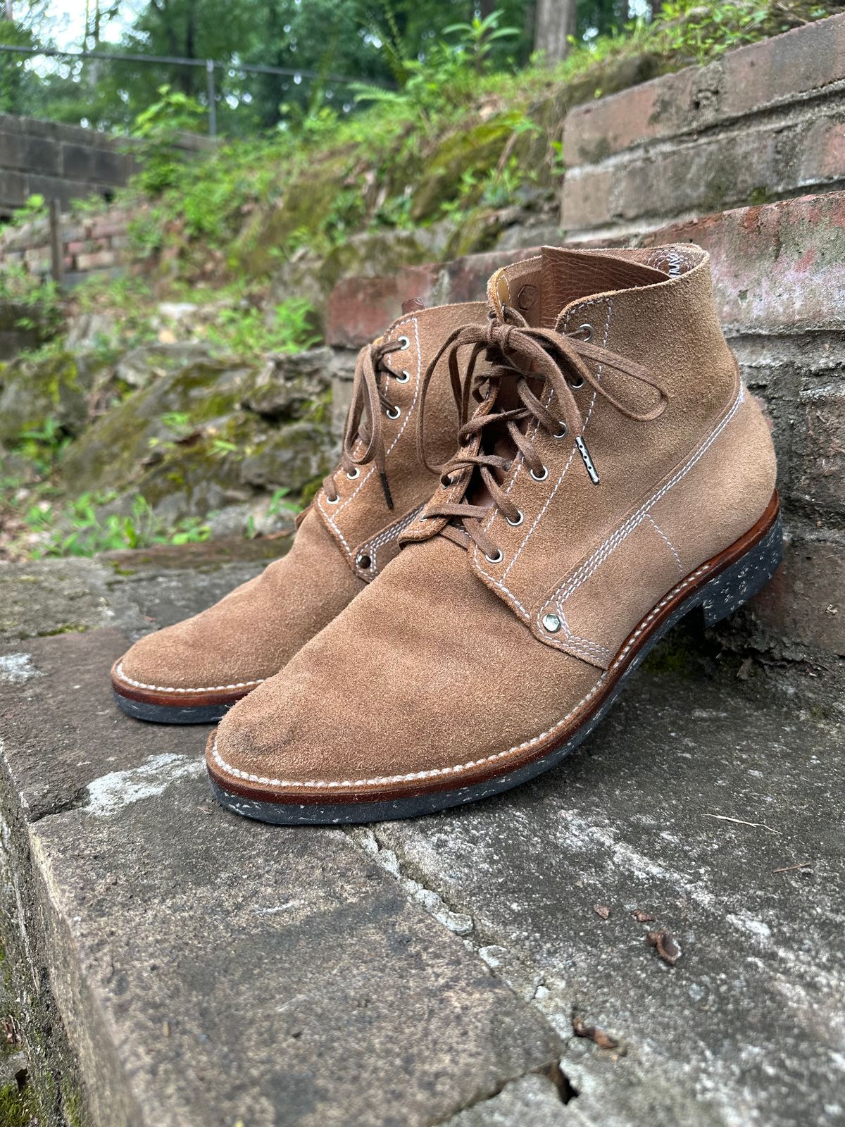 Photo by RUNNOFT on June 21, 2026 of the Oldspeed MFG Henry Johnson in Horween Natural Chromexcel Roughout.