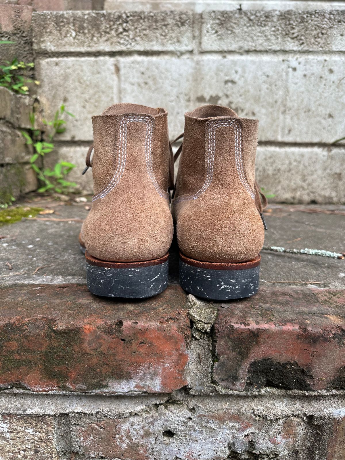 Photo by RUNNOFT on June 21, 2026 of the Oldspeed MFG Henry Johnson in Horween Natural Chromexcel Roughout.