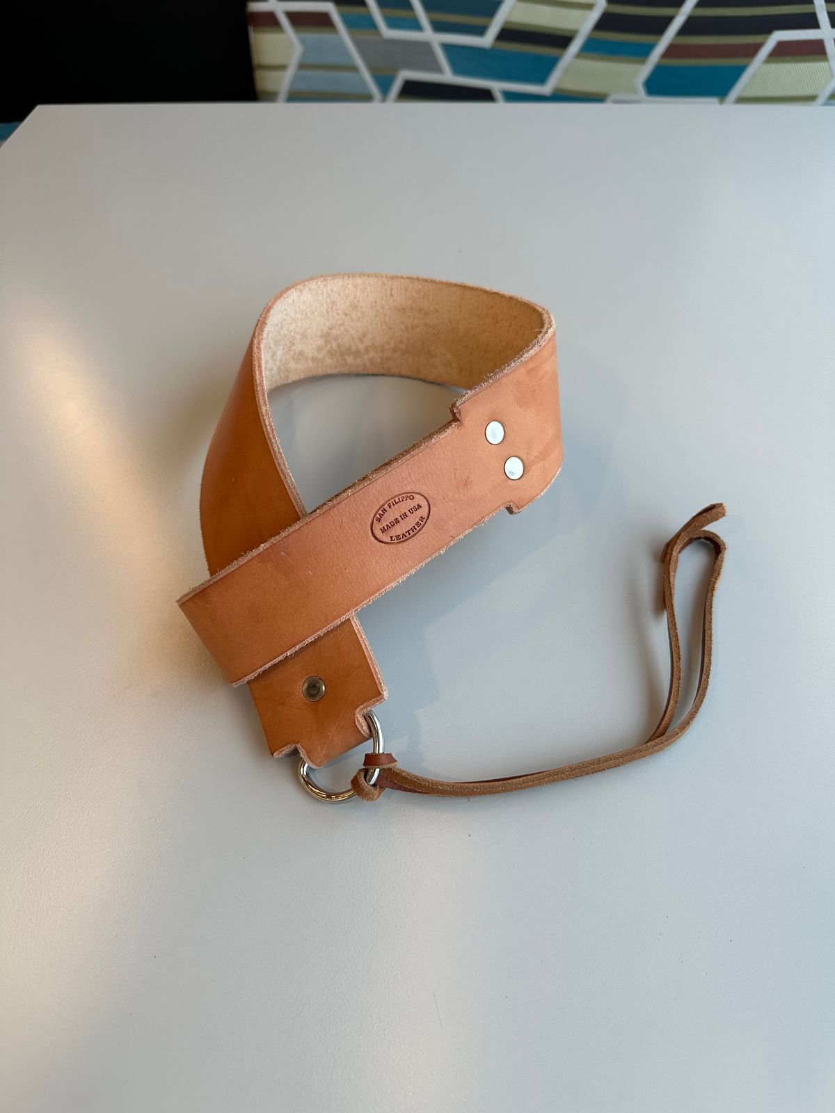 Photo by RUNNOFT on January 3, 2026 of the San Flippo Leather Razor Strop in Shotan(American Saddle Leather) - Natural.