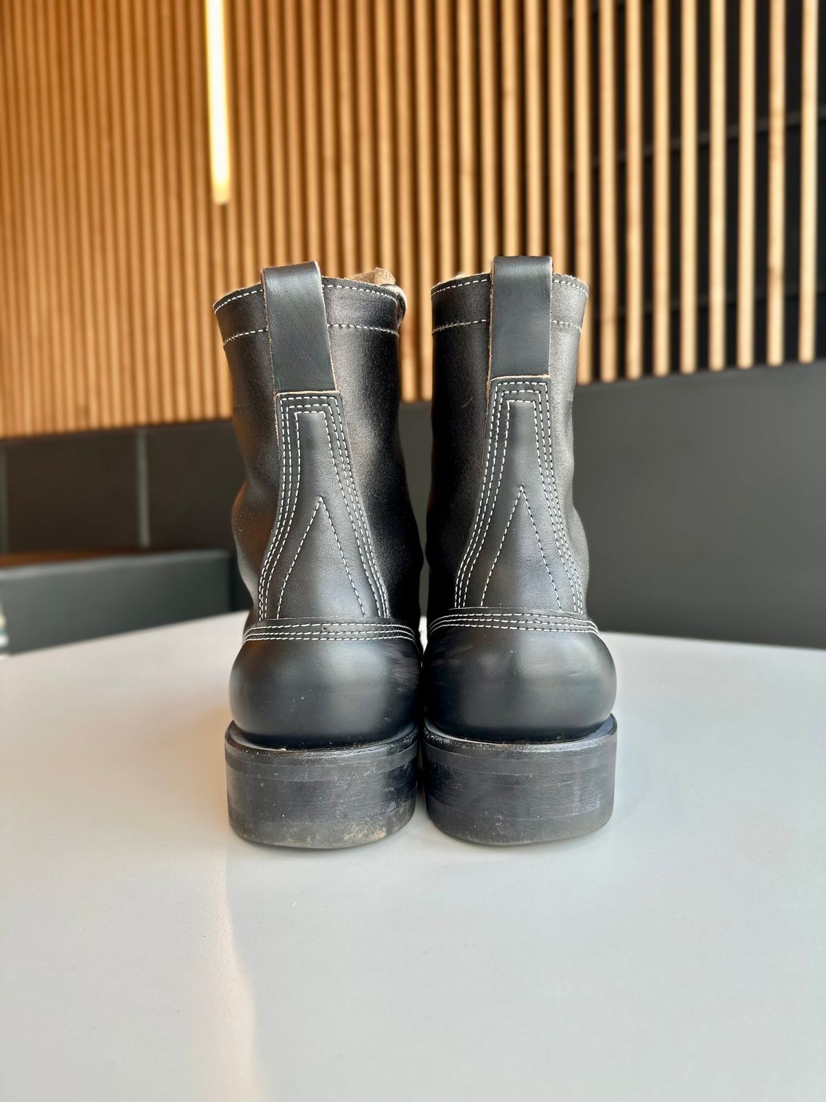 Photo by RUNNOFT on November 2, 2025 of the White's Farmer/Rancher in Horween Black Chromexcel Horsehide.