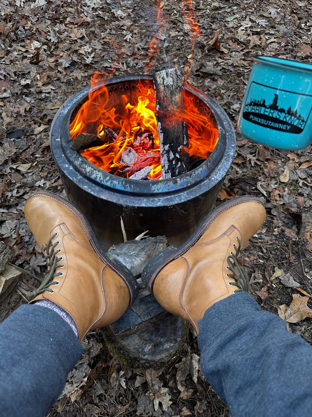 Photo by RUNNOFT on January 3, 2025 of the Oldspeed Service Boot 6” in Horween Tan Latigo.