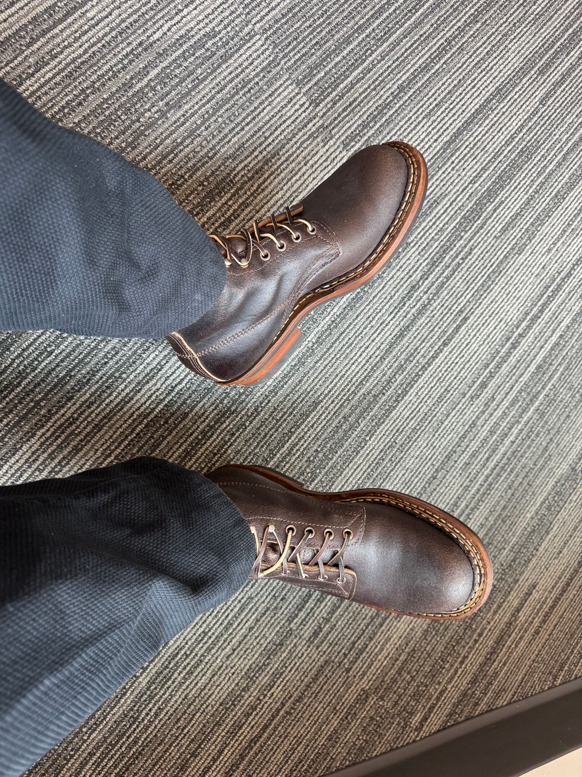 Photo by Efanium on June 25, 2026 of the White's Semi-Dress in Horween Dark Brown Waxed Flesh.