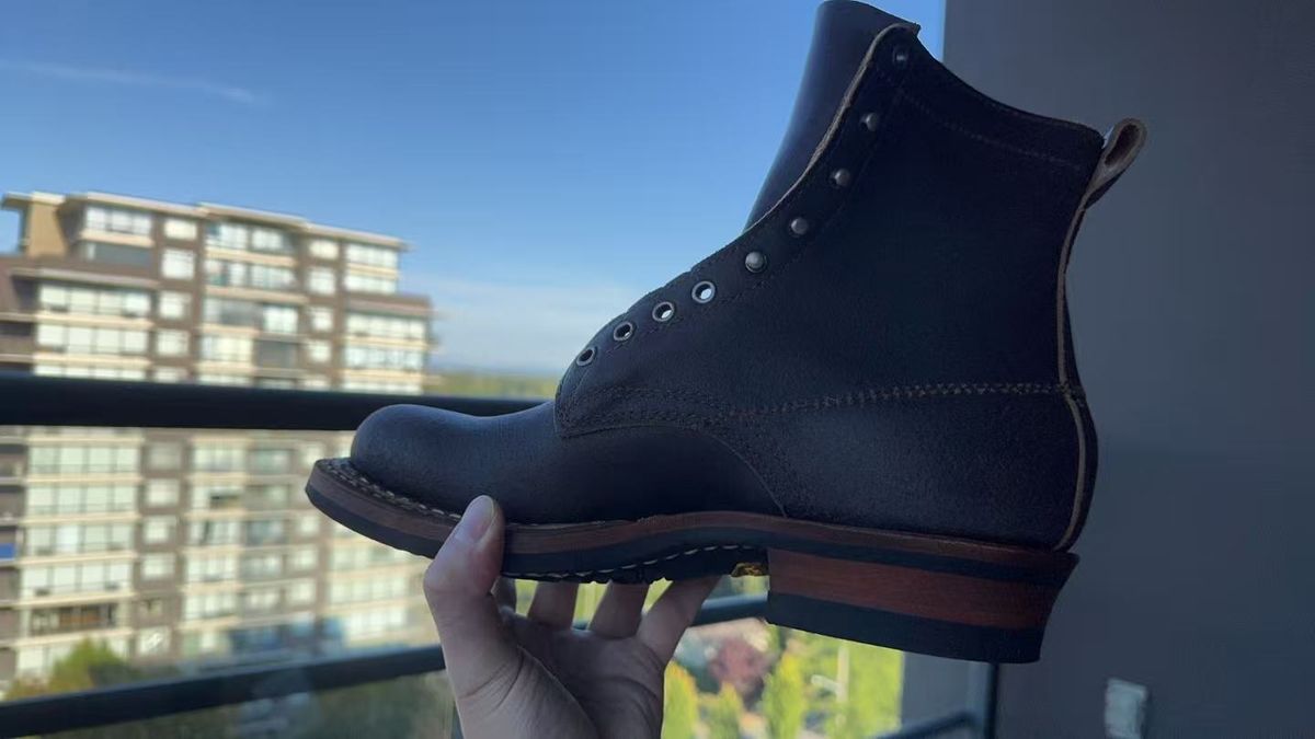 Photo by Efanium on July 6, 2026 of the White's Semi-Dress in Horween Dark Brown Waxed Flesh.