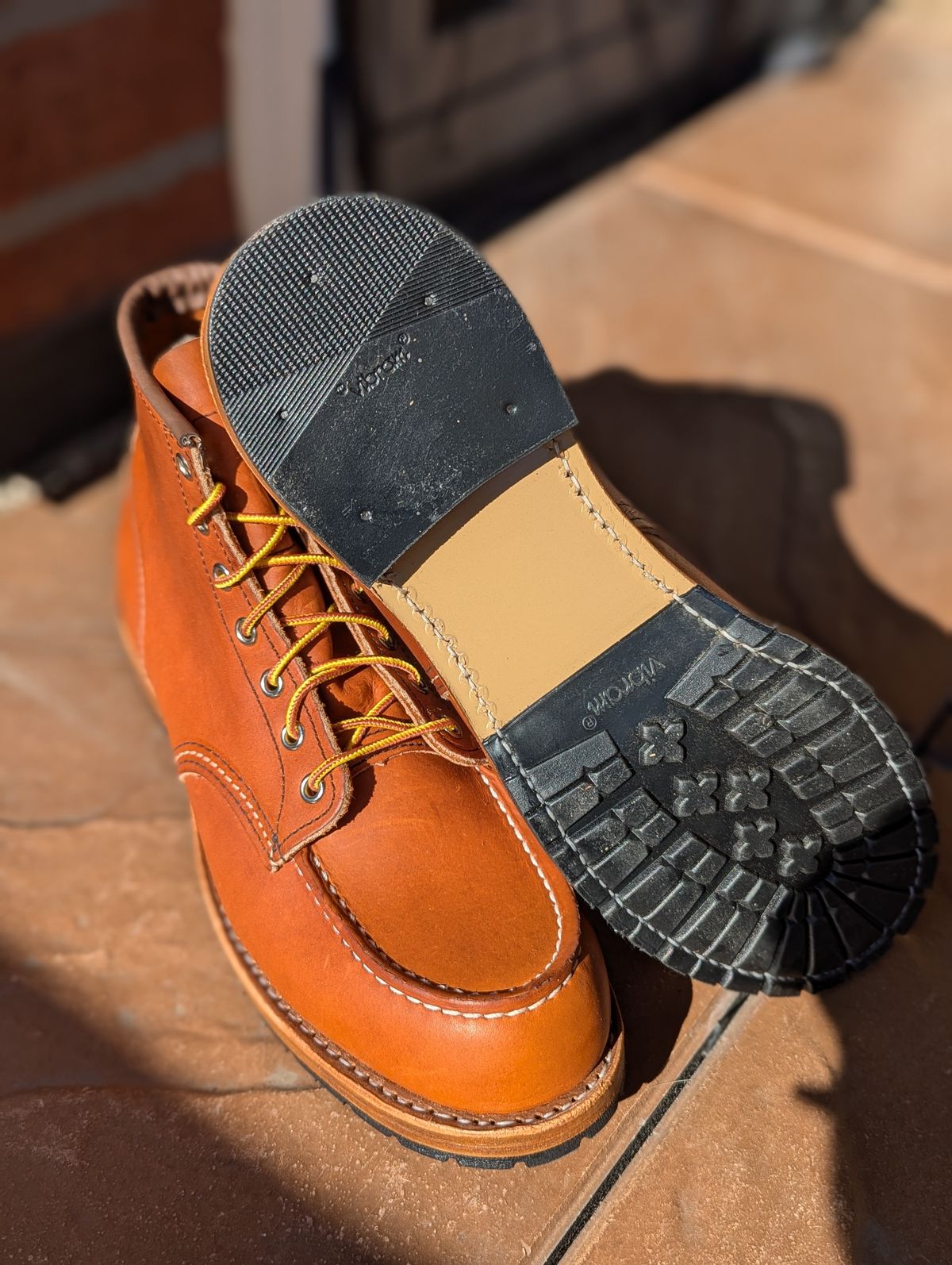 Photo by free_the_fades on September 21, 2024 of the Red Wing 6-Inch Classic Moc in S.B. Foot Oro Legacy.