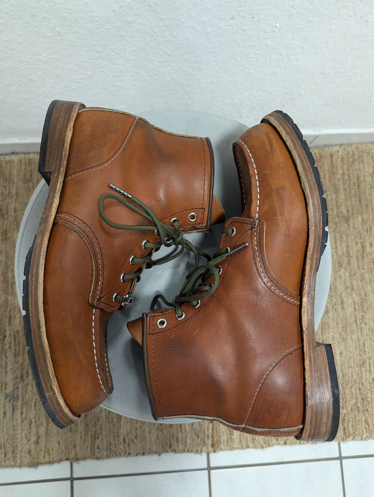 Photo by free_the_fades on November 1, 2024 of the Red Wing 6-Inch Classic Moc in S.B. Foot Oro Legacy.