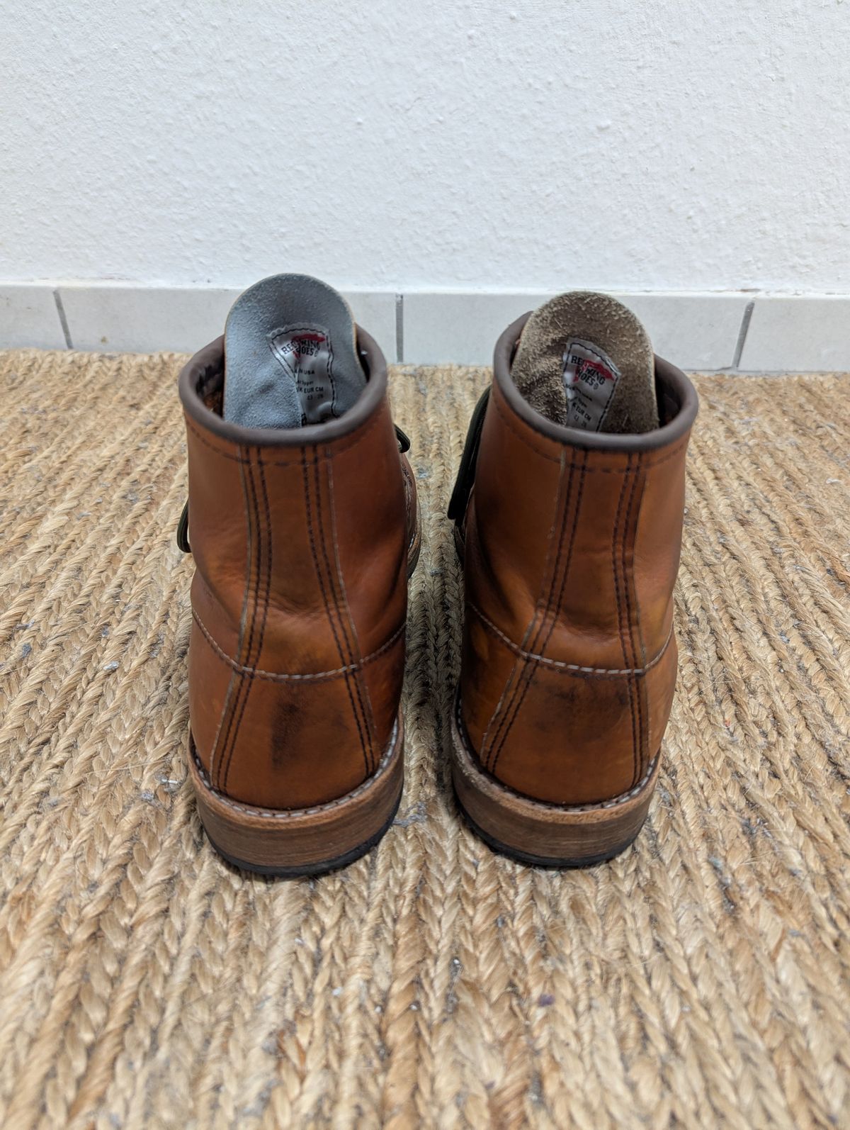 Photo by free_the_fades on December 2, 2024 of the Red Wing 6-Inch Classic Moc in S.B. Foot Oro Legacy.
