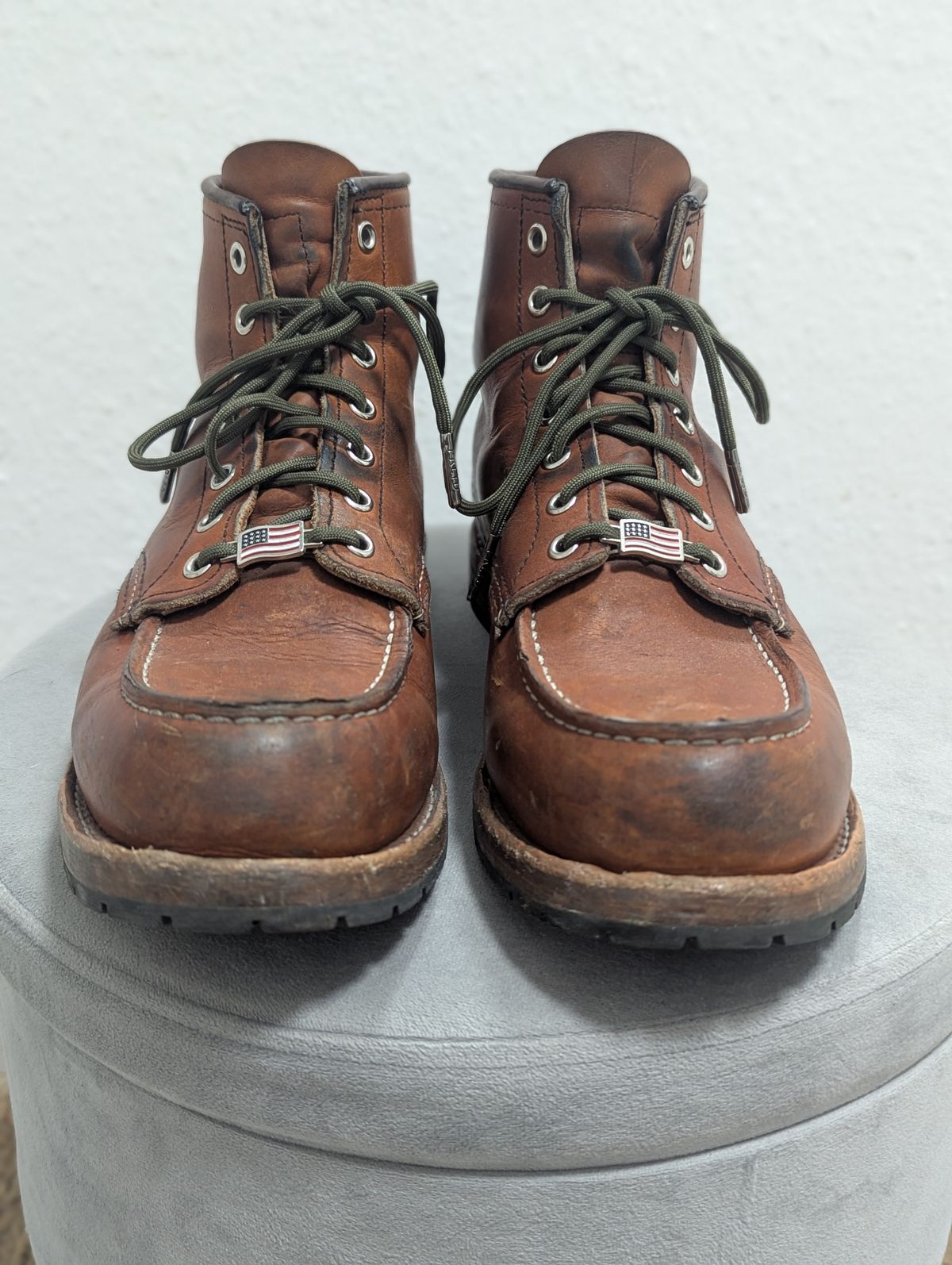 Photo by free_the_fades on February 4, 2025 of the Red Wing 6-Inch Classic Moc in S.B. Foot Oro Legacy.