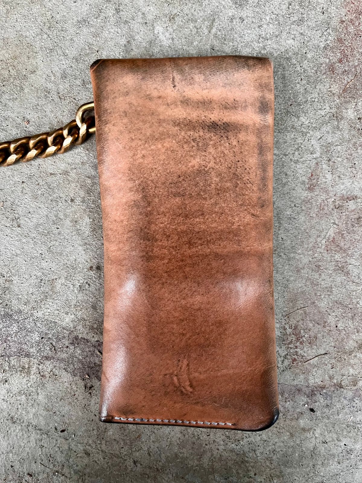 Photo by shredwin.206 on January 3, 2026 of the Ship John Gibson Wallet in Hermann Oak Veg Tan.