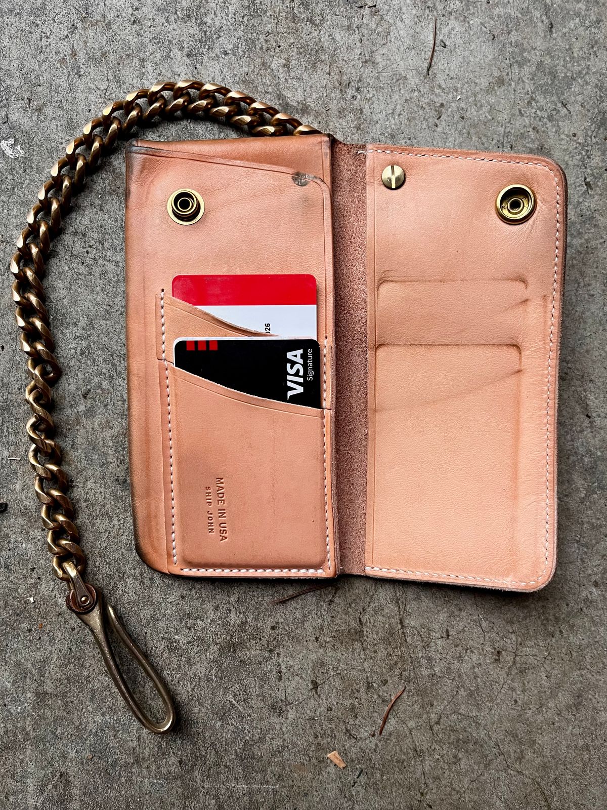 Photo by shredwin.206 on February 1, 2026 of the Ship John Gibson Wallet in Hermann Oak Veg Tan.