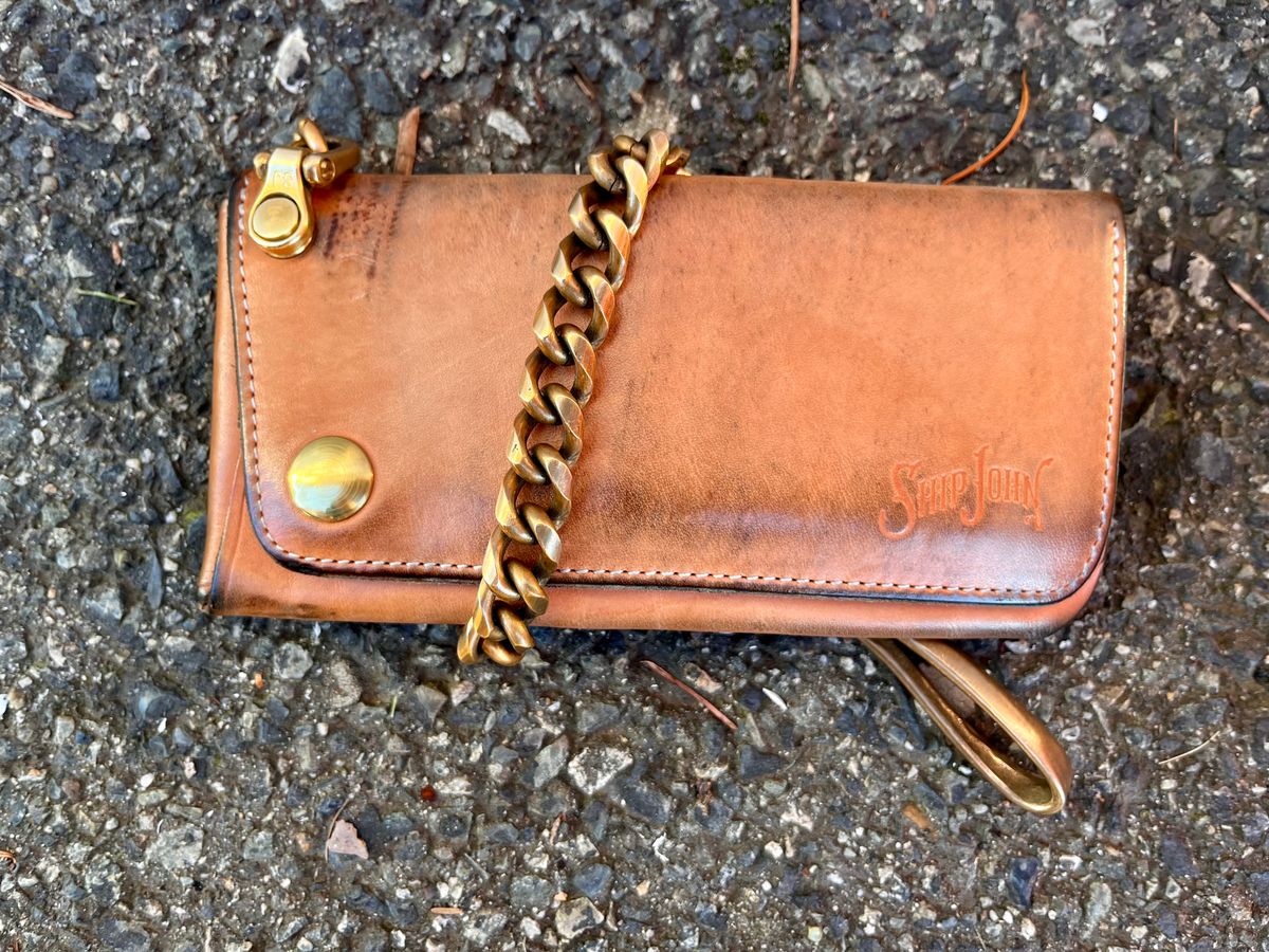 Photo by shredwin.206 on March 1, 2026 of the Ship John Gibson Wallet in Hermann Oak Veg Tan.