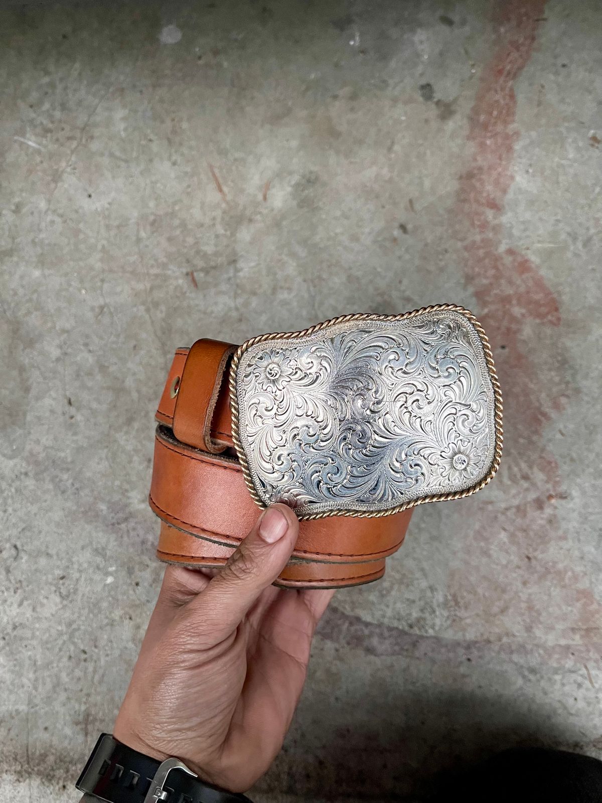 Photo by shredwin.206 on January 3, 2026 of the Nicks Heritage Belt in Wickett & Craig Tan English Bridle.