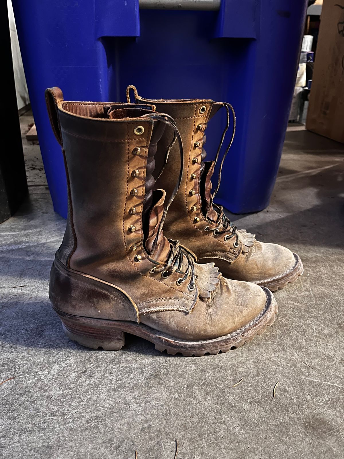 Photo by shredwin.206 on December 2, 2025 of the Nicks Builder Pro/Packer in Seidel WeatherShield Brown.