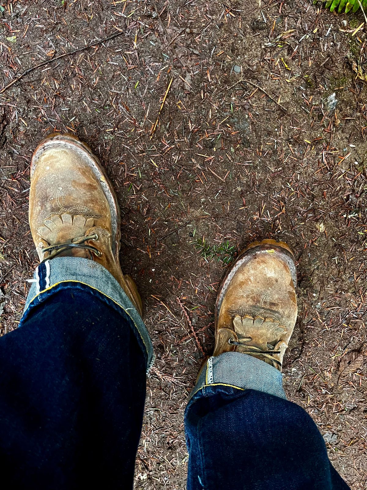 Photo by shredwin.206 on January 1, 2026 of the Nicks Builder Pro/Packer in Seidel WeatherShield Brown.