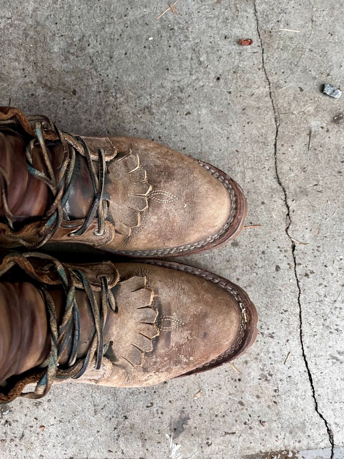 Photo by shredwin.206 on February 1, 2026 of the Nicks Builder Pro/Packer in Seidel WeatherShield Brown.