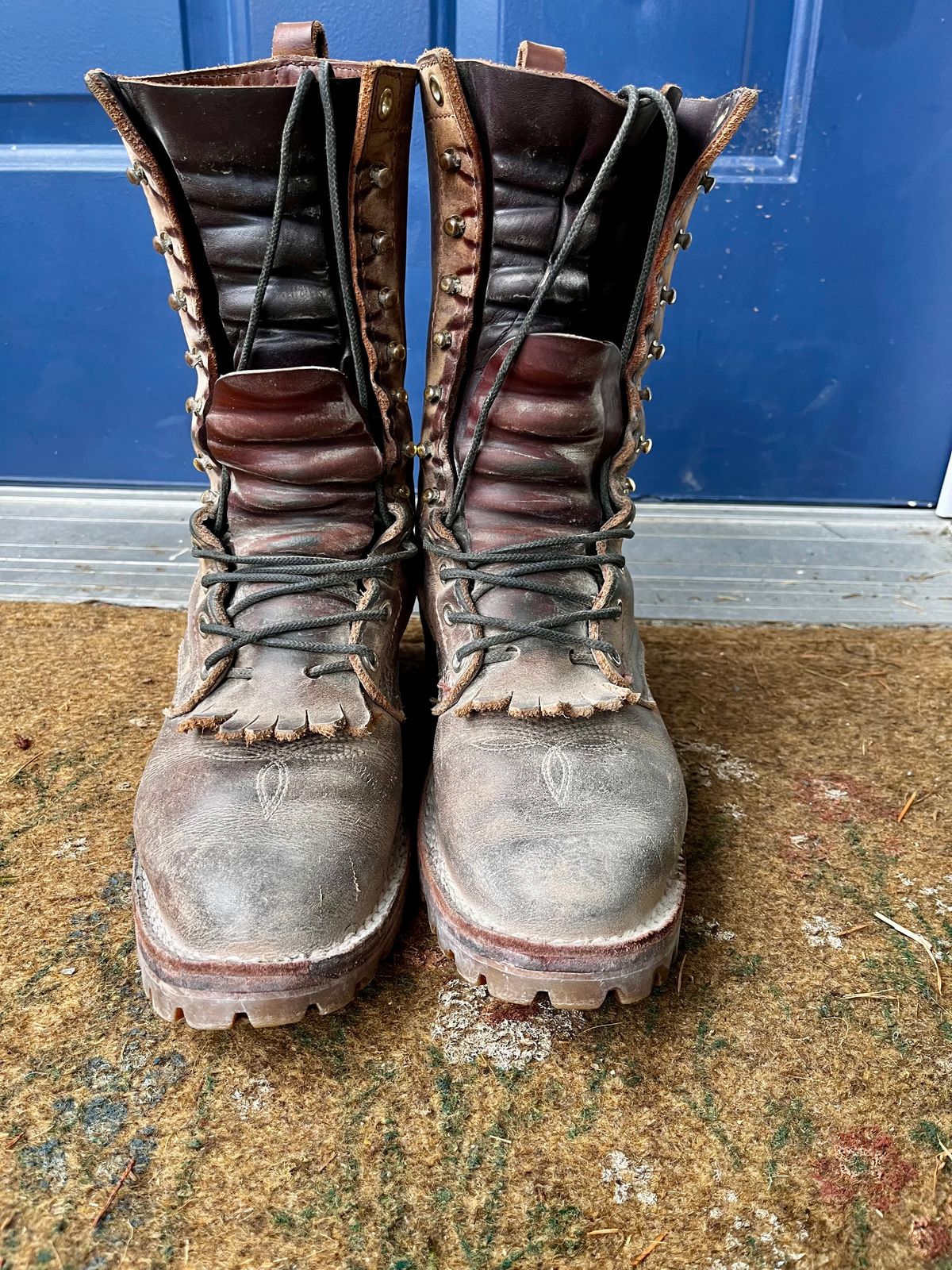 Photo by shredwin.206 on April 1, 2026 of the Nicks Builder Pro/Packer in Seidel WeatherShield Brown.