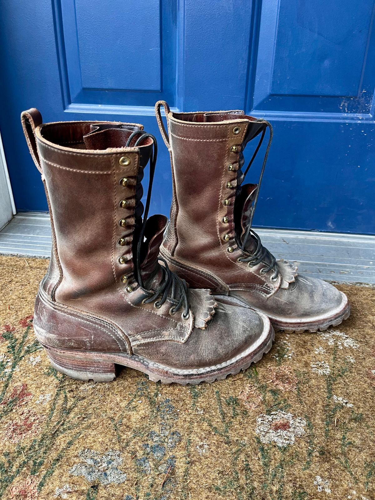 Photo by shredwin.206 on April 1, 2026 of the Nicks Builder Pro/Packer in Seidel WeatherShield Brown.