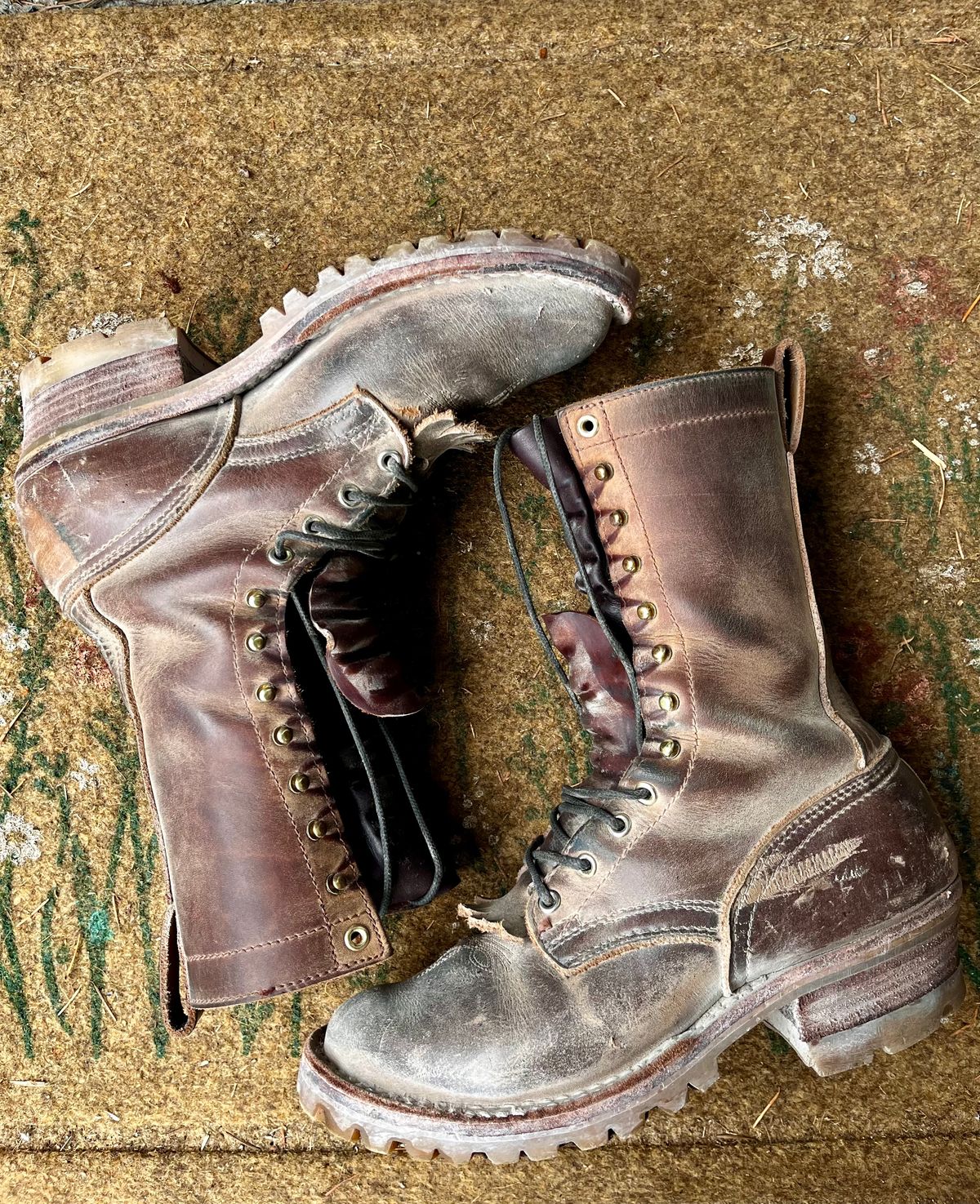 Photo by shredwin.206 on April 1, 2026 of the Nicks Builder Pro/Packer in Seidel WeatherShield Brown.