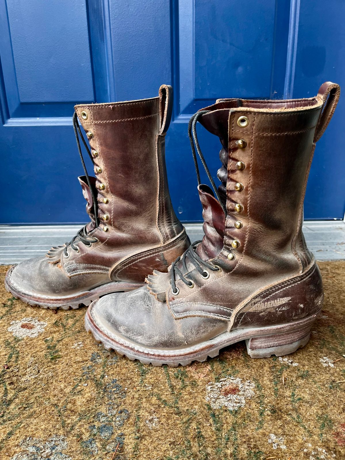 Photo by shredwin.206 on April 1, 2026 of the Nicks Builder Pro/Packer in Seidel WeatherShield Brown.