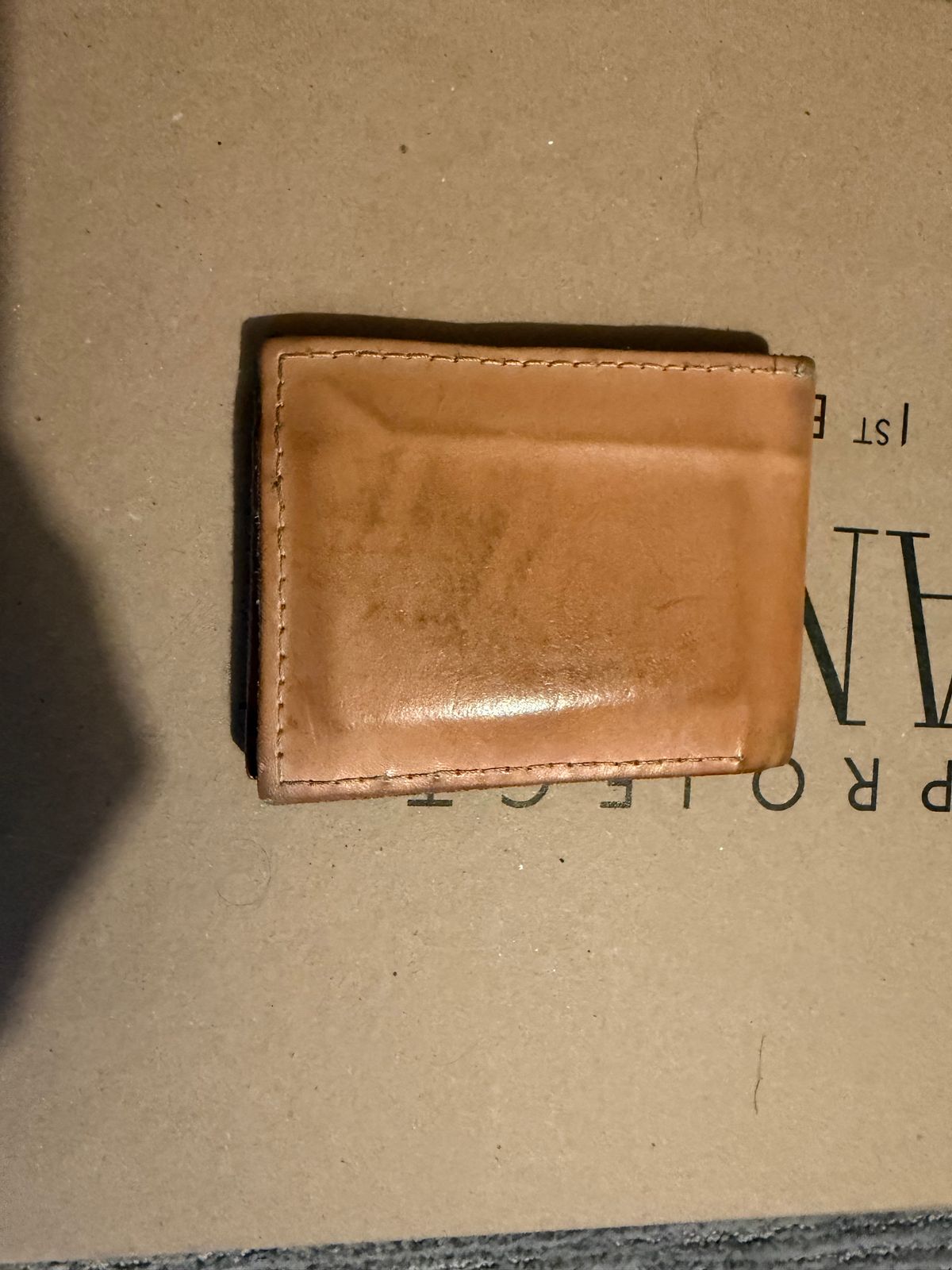 Photo by halfbreed666 on December 1, 2025 of the Self-Made Wallet in Unknown Leather.