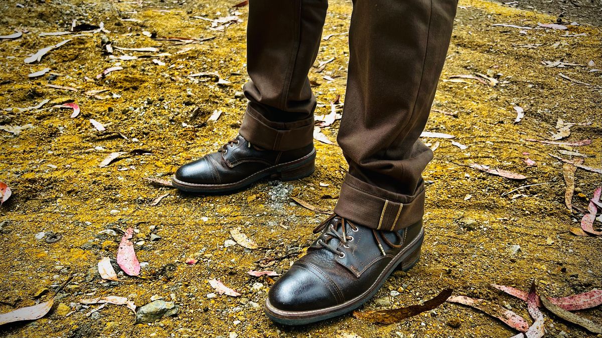 Photo by Bukatetsu on September 9, 2025 of the Thursday Vanguard in Horween Waxed Cacao.