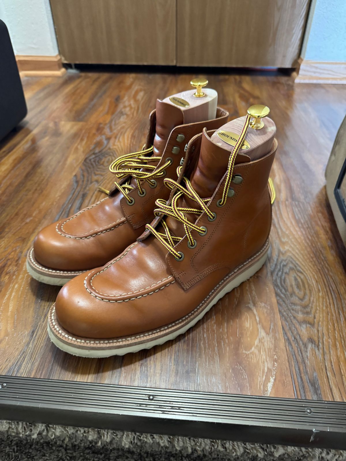 Photo by honkl on July 5, 2026 of the Grant Stone Brass Boot in Badalassi Carlo Saddle Tan Minerva.