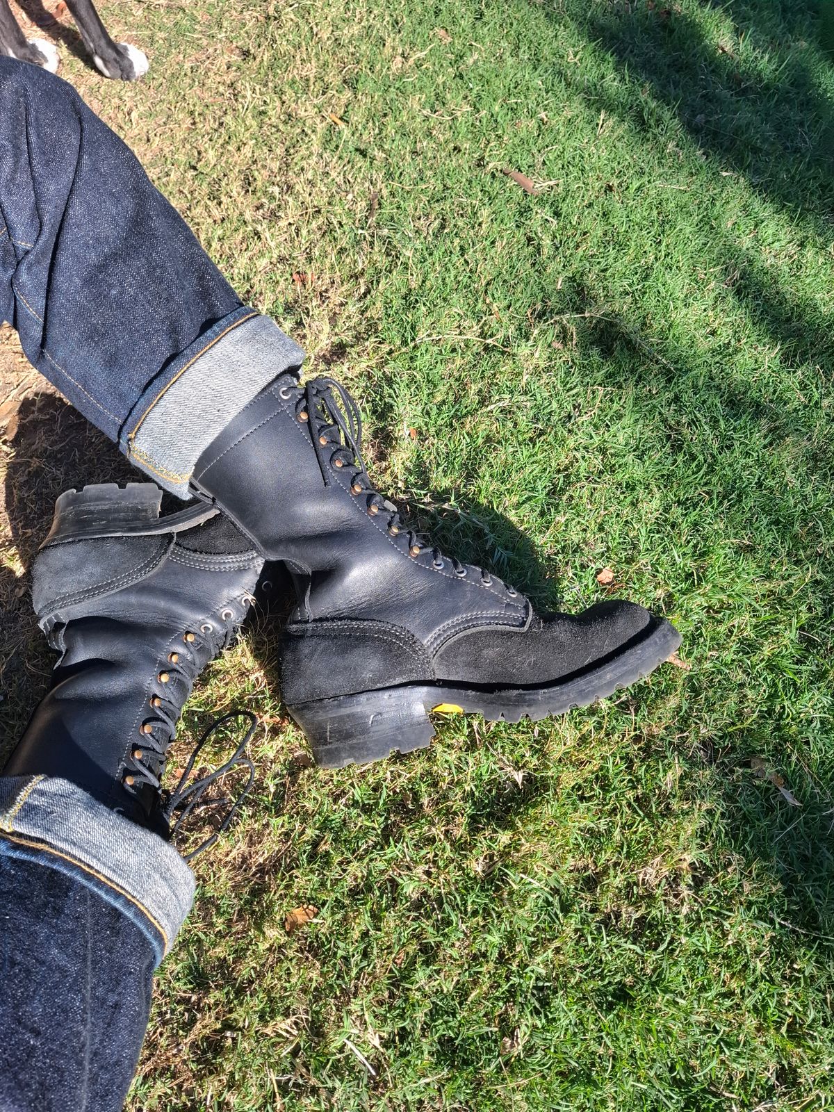 Photo by Alecs_boots on July 2, 2025 of the Nicks Hot Shot in Seidel MaxSupport Black Roughout & Seidel MaxSupport Black.
