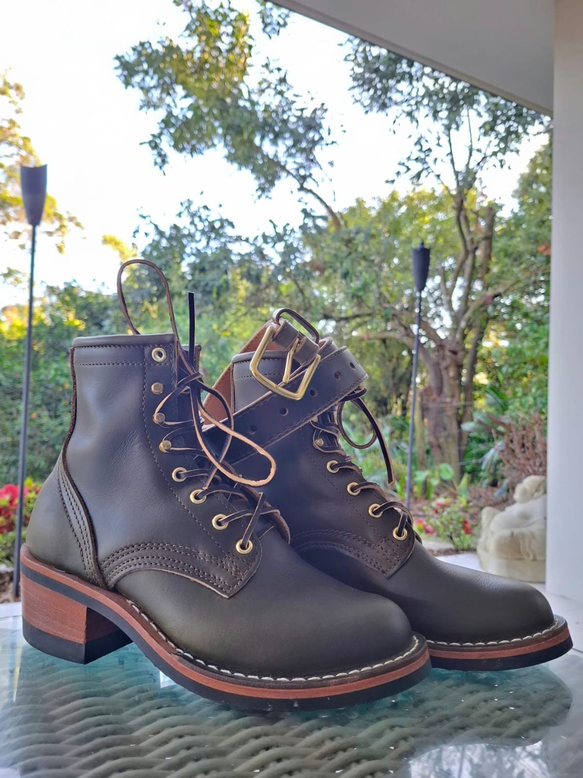 Photo by Alecs_boots on August 31, 2025 of the Nicks Becca in Horween Shackleton Greener Pastures.
