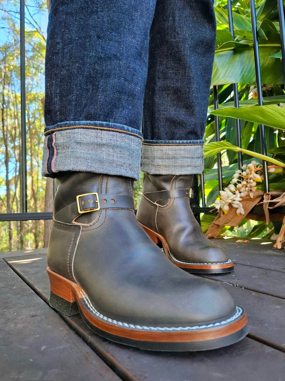 Photo by aman5100XX on November 19, 2025 of the Nicks Pullman in Wickett & Craig Slate Double Stuffed.