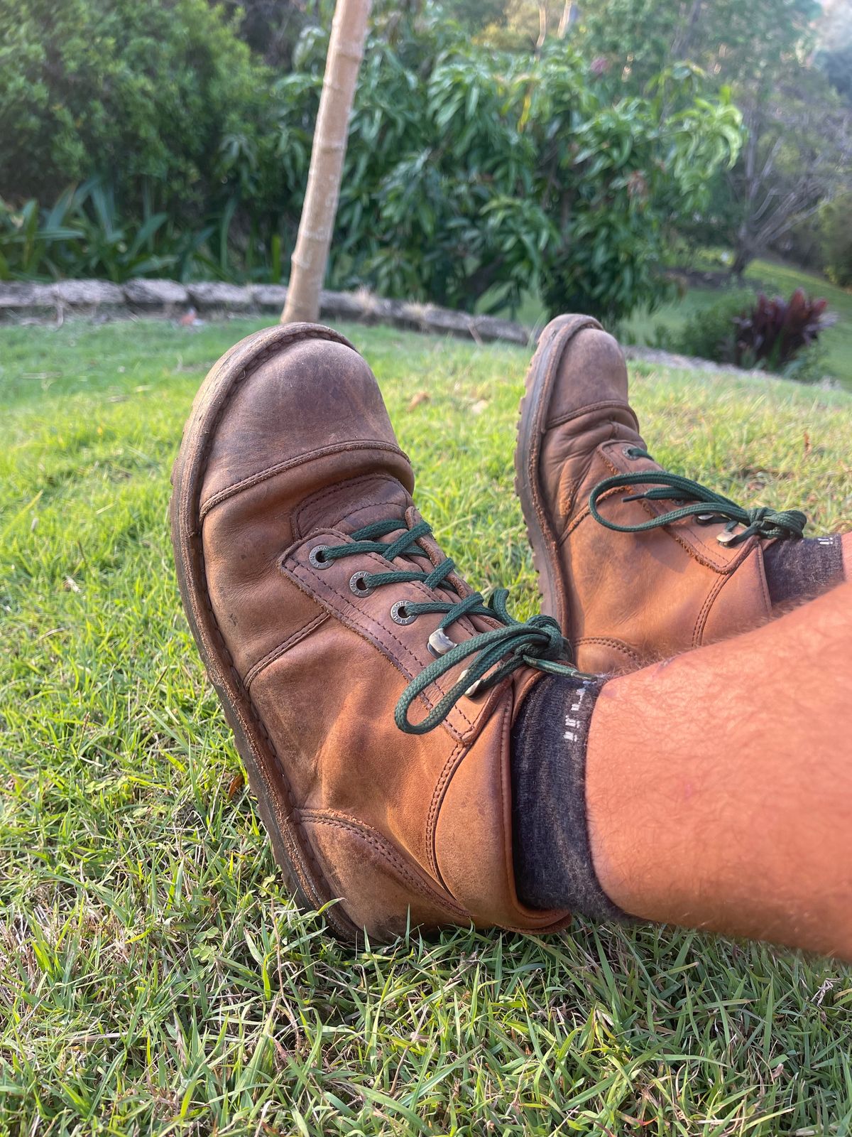 Photo by Alecs_boots on October 2, 2024 of the Jim Green African Ranger Barefoot Boot in Fudge Crazy Horse.