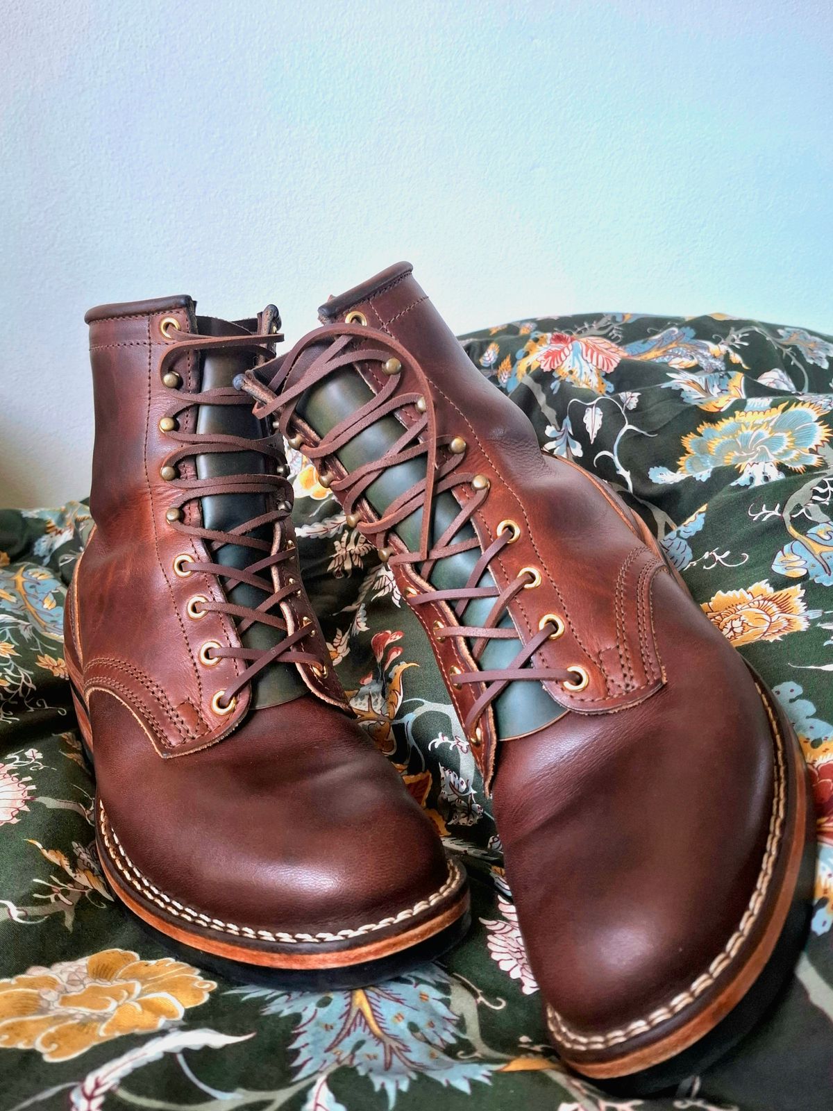 Photo by Alecs_boots on August 25, 2025 of the Nicks TD64 - Maker's Collection in Wickett & Craig Buck Brown Double Stuffed.