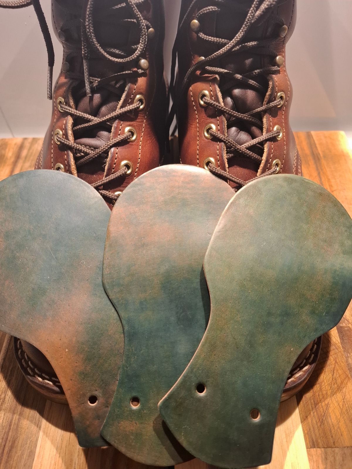 Photo by Alecs_boots on August 25, 2025 of the Nicks TD64 - Maker's Collection in Wickett & Craig Buck Brown Double Stuffed.