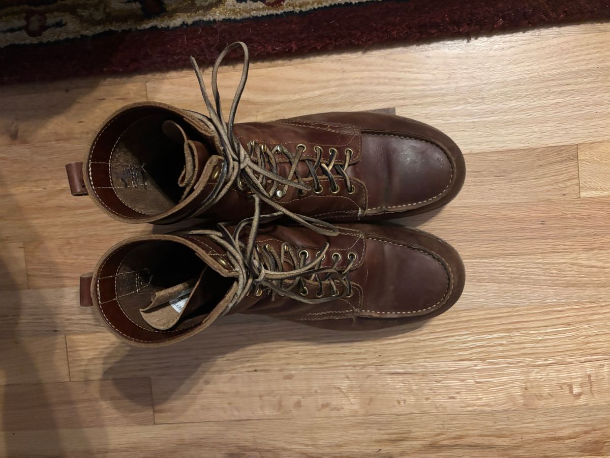 Photo by BootyBootyBooty on December 5, 2024 of the White's Perry 8" Select in Seidel British Tan Double Shot.