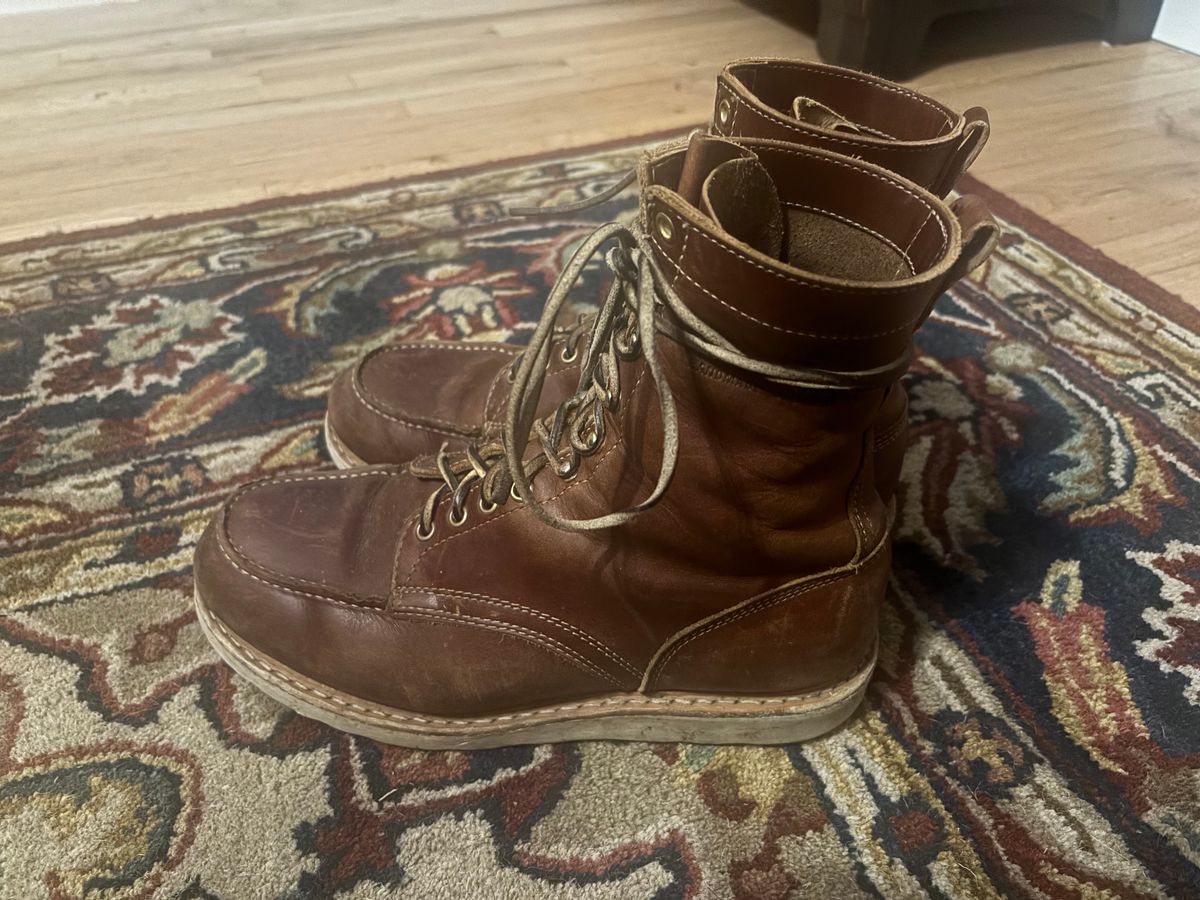 Photo by BootyBootyBooty on January 6, 2025 of the White's Perry 8" Select in Seidel British Tan Double Shot.