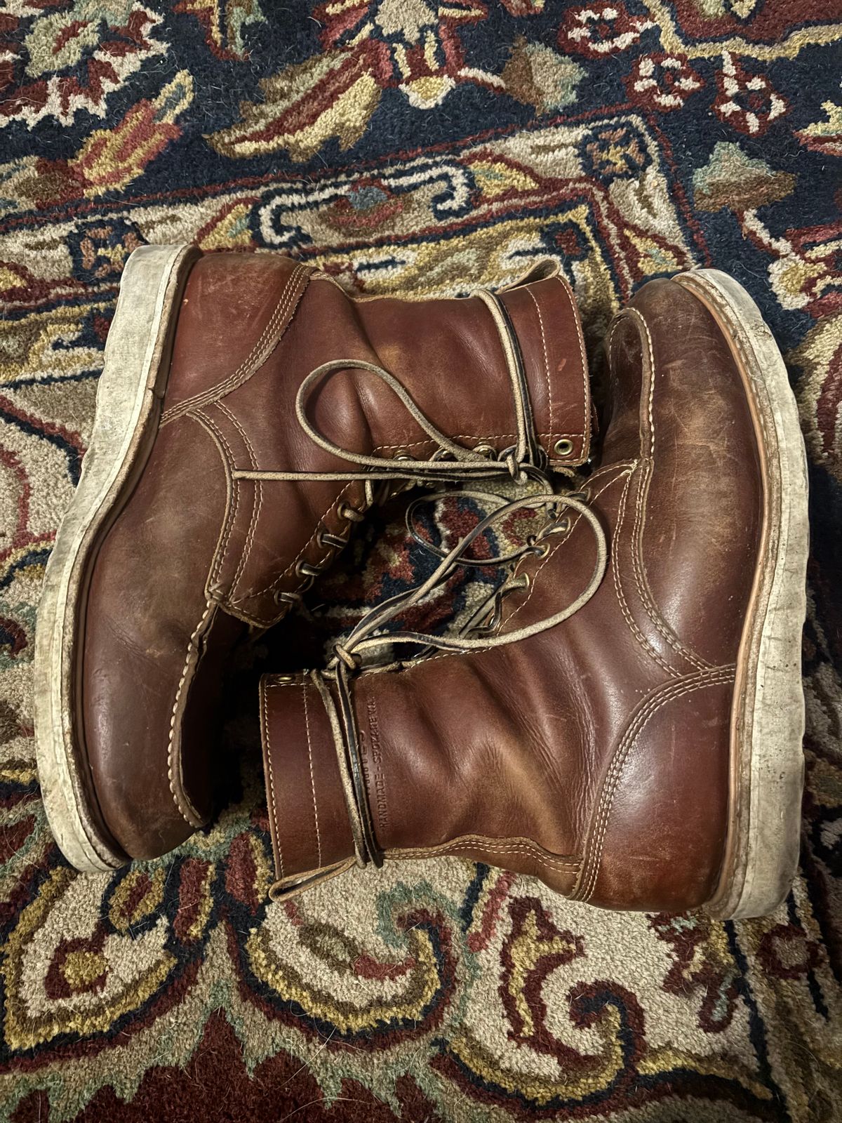 Photo by BootyBootyBooty on January 6, 2025 of the White's Perry 8" Select in Seidel British Tan Double Shot.