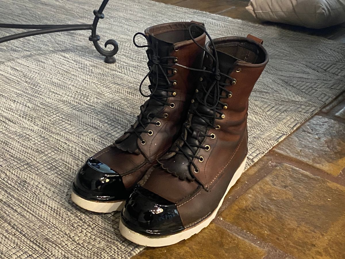 Photo by Navajo732224 on December 19, 2024 of the Red Wing 10877 in S.B. Foot Oro-Iginal.