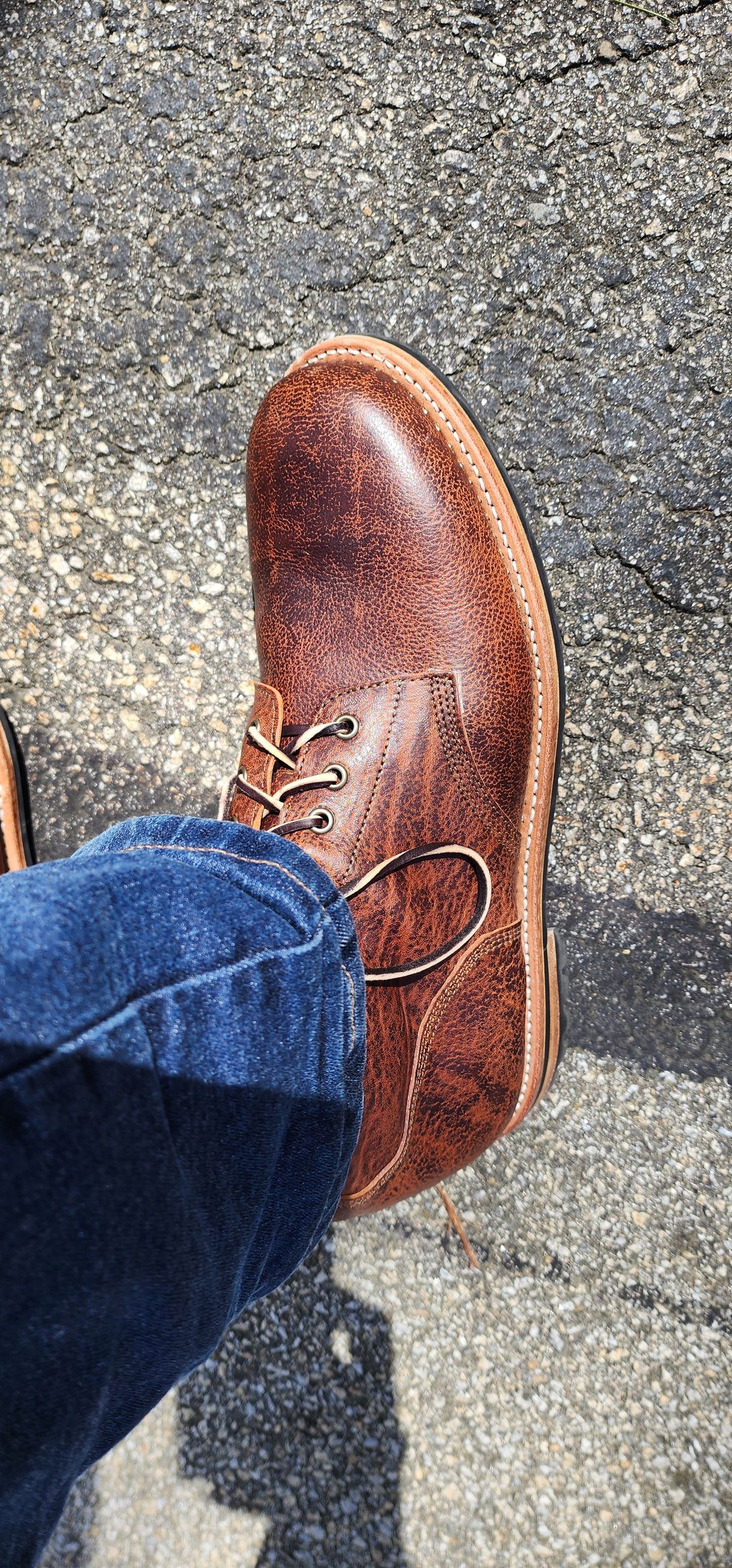 Photo by GugeHenitals on April 14, 2024 of the Oak Street Bootmakers Field Boot in Badalassi Carlo Ness.
